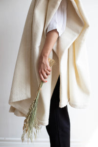 COURTOWN ALPACA THROW<br>Made in Canada