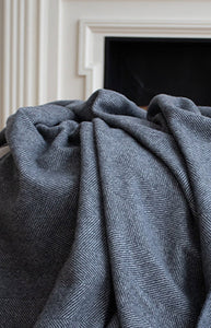 LAKERIDGE CASHMERE THROW<br>Made in Canada