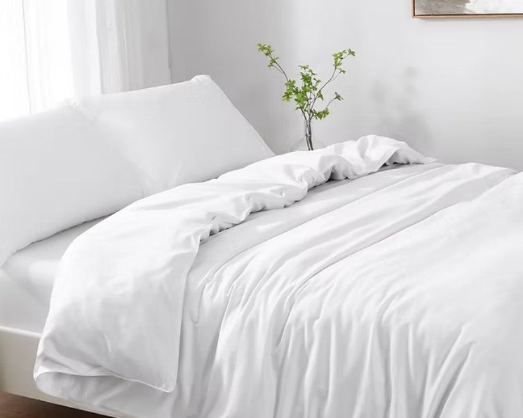 Parure de lit double 6 pièces Noctis uni intégral 100% Coton satiné Gris perle | Leroy Merlin Parure de lit double 6 pièces Noctis uni intégral 100% Coton satiné Gris perle | Leroy Merlin