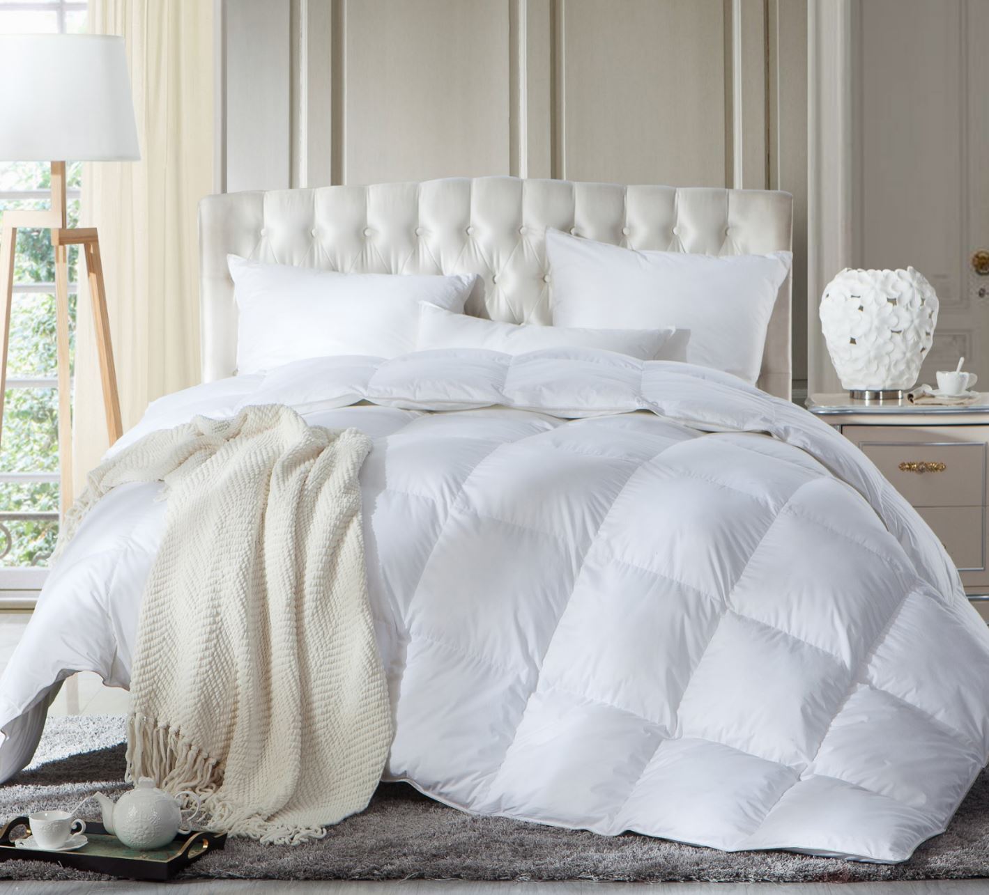 Couette en Duvet de D'Oie Blanche 4 Saisons - Fabriqué au Canada Couette en Duvet de D'Oie Blanche 4 Saisons - Fabriqué au Canada