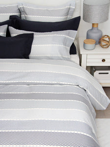 DUVET COVER / STRIPE