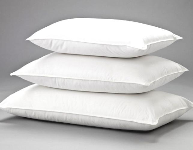 White Duck Feather Pillow Made in Canada – Duvets Ungava