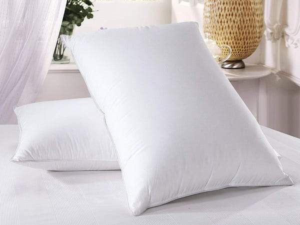 Duck Down PillowMade in Canada – Duvets Ungava - Main Image